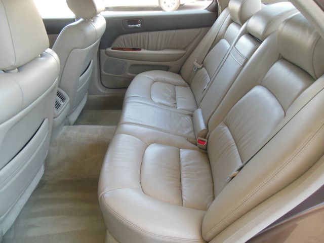 Lexus LS 400 1999 photo 11