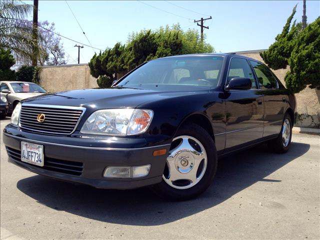 Lexus LS 400 2000 photo 20