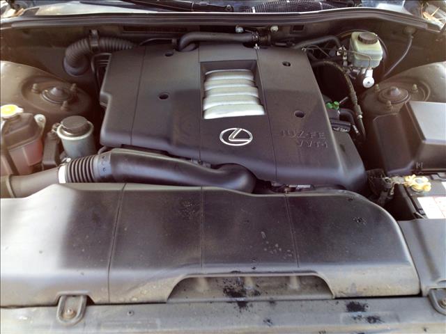 Lexus LS 400 2000 photo 22