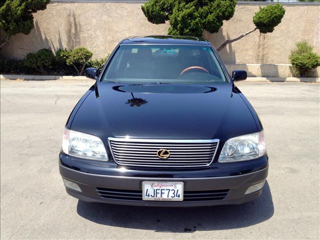 Lexus LS 400 2000 photo 32