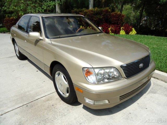 Lexus LS 400 2000 photo 3