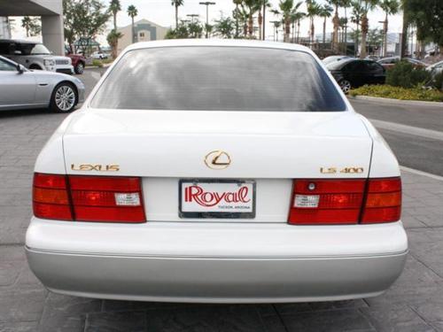 Lexus LS 400 2000 photo 3