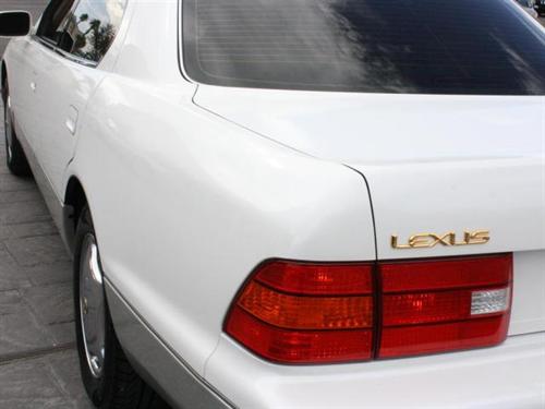 Lexus LS 400 2000 photo 4