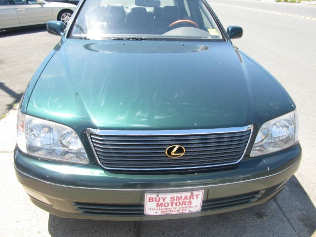 Lexus LS 400 2000 photo 17