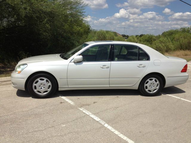 Lexus LS 430 2001 photo 4