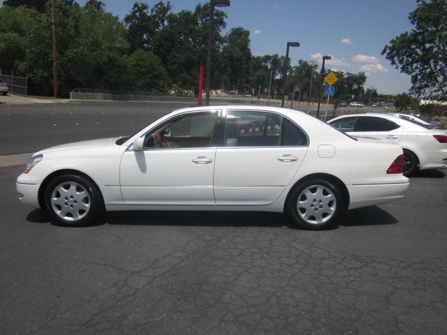 Lexus LS 430 2001 photo 4