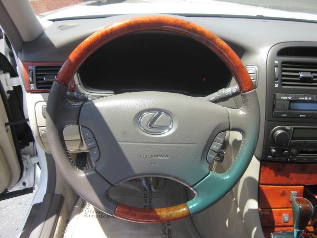 Lexus LS 430 2001 photo 7