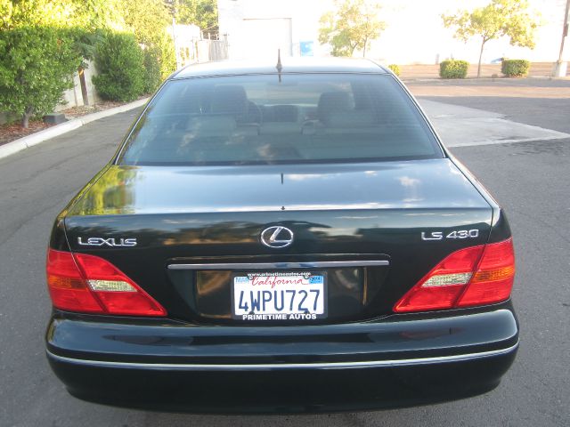 Lexus LS 430 2001 photo 1