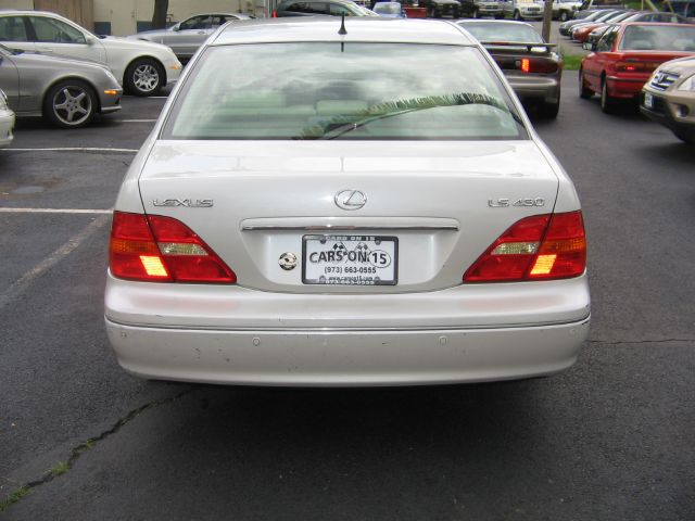 Lexus LS 430 2001 photo 17