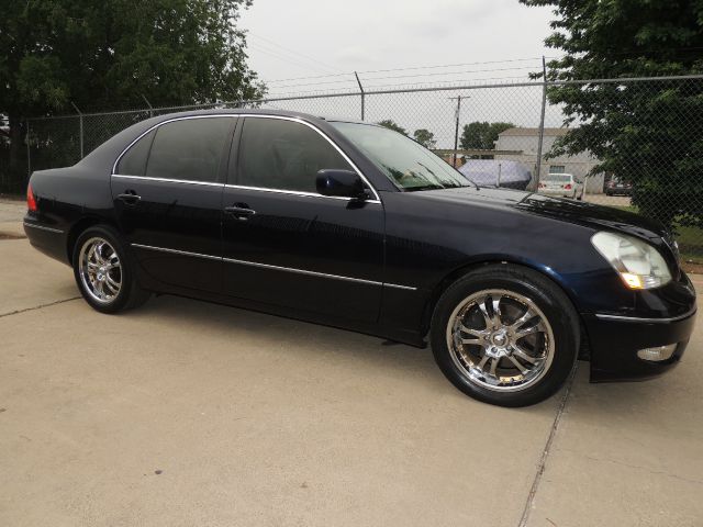 Lexus LS 430 2001 photo 28