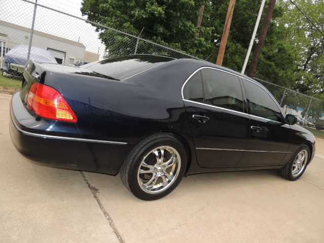 Lexus LS 430 2001 photo 29