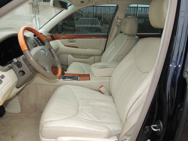 Lexus LS 430 2001 photo 6