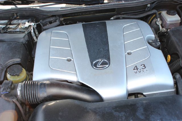 Lexus LS 430 2001 photo 3