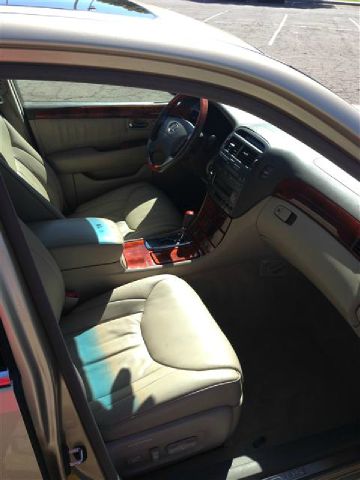 Lexus LS 430 2001 photo 3