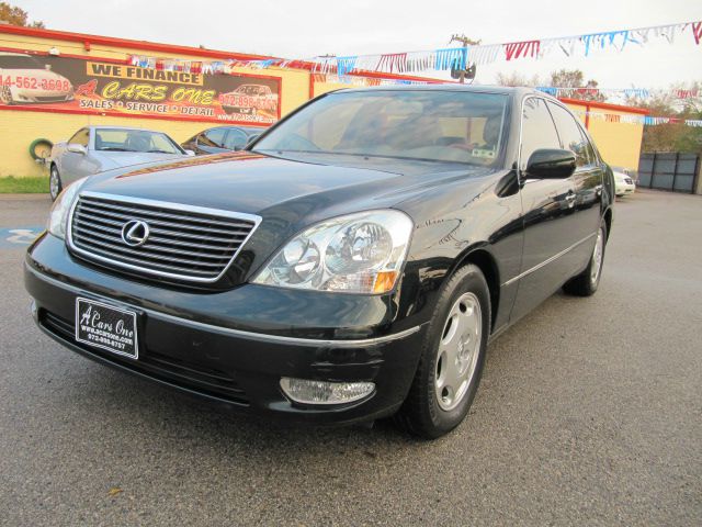 Lexus LS 430 2001 photo 1