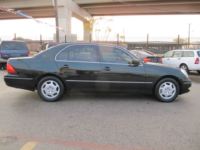 Lexus LS 430 2001 photo 4