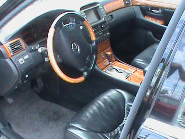 Lexus LS 430 2002 photo 6