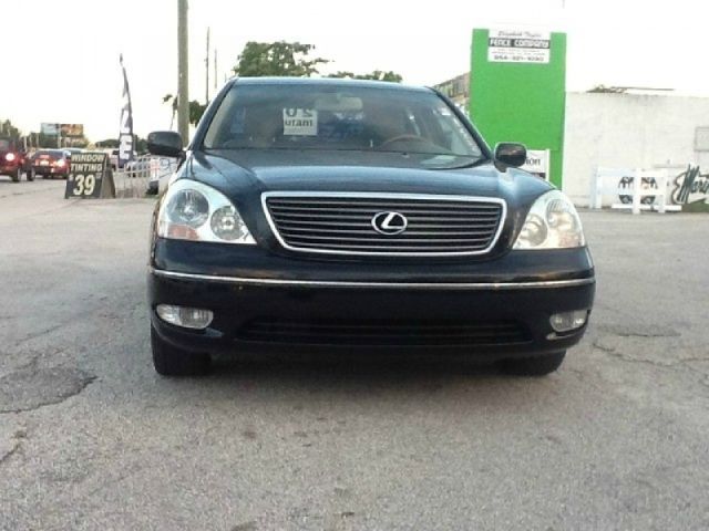 Lexus LS 430 2002 photo 6