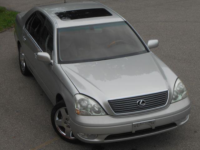 Lexus LS 430 2002 photo 3