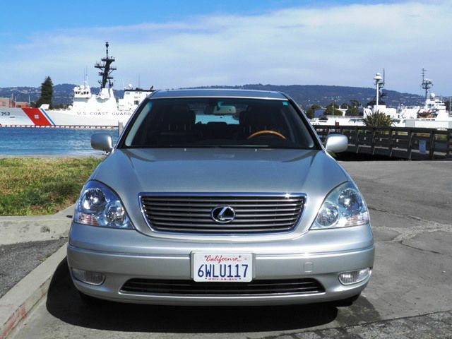 Lexus LS 430 2002 photo 1