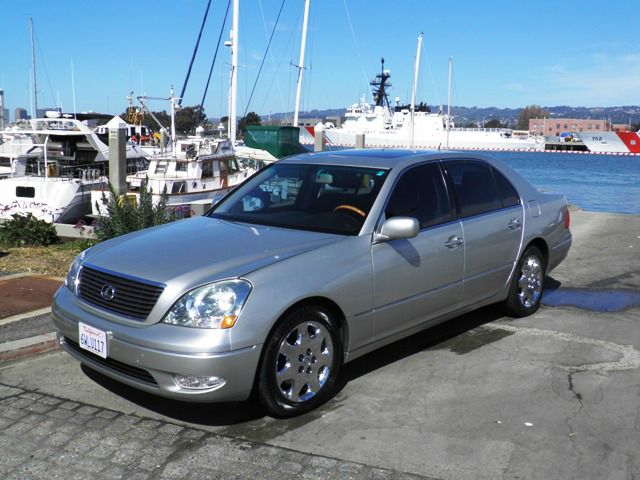 Lexus LS 430 2002 photo 2