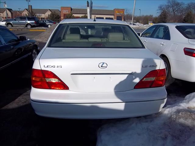 Lexus LS 430 2002 photo 4