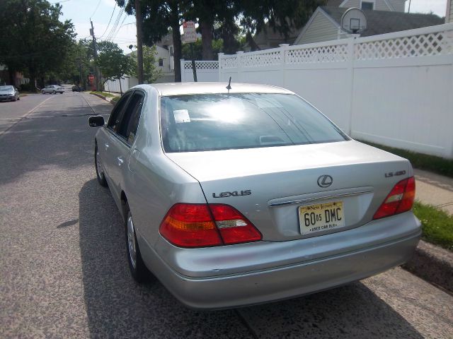 Lexus LS 430 2002 photo 9