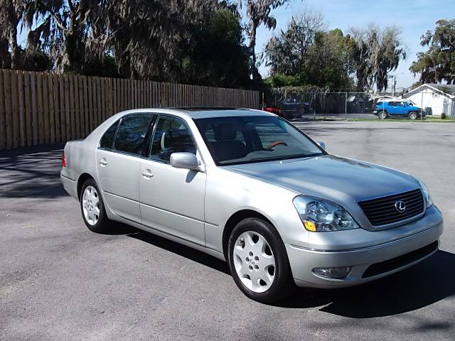 Lexus LS 430 2003 photo 2