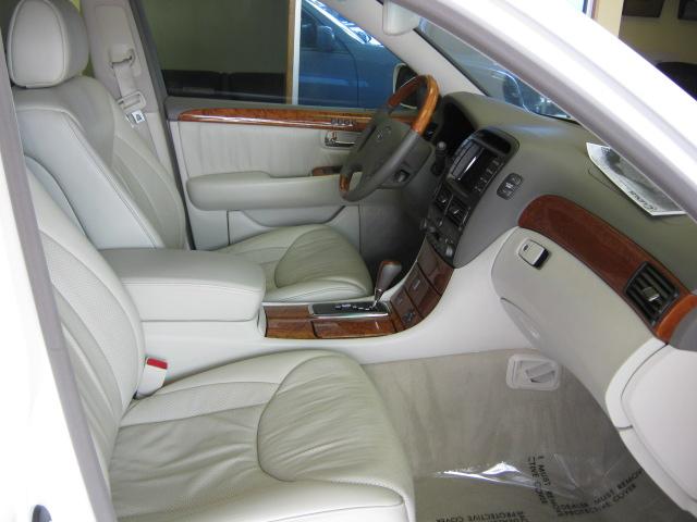 Lexus LS 430 2003 photo 2