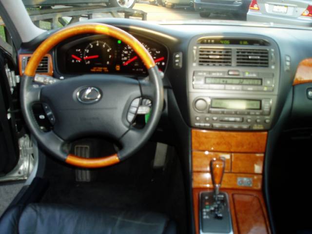 Lexus LS 430 2003 photo 4