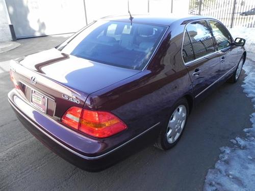 Lexus LS 430 2003 photo 2