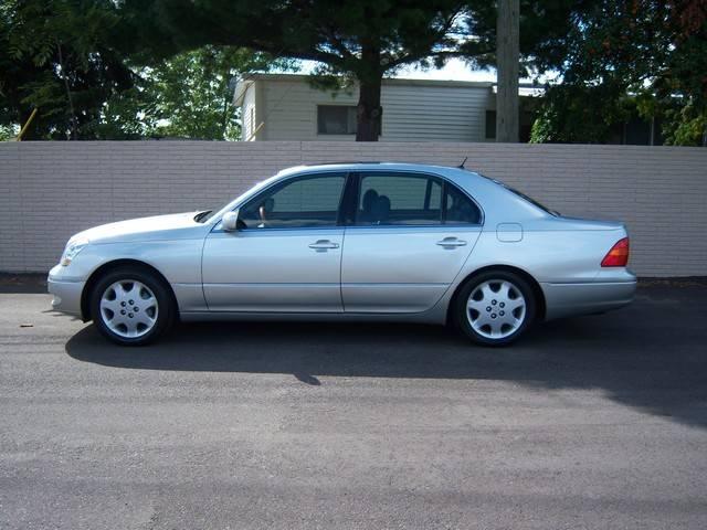 Lexus LS 430 2003 photo 1