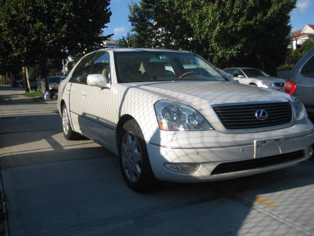 Lexus LS 430 Base Sedan