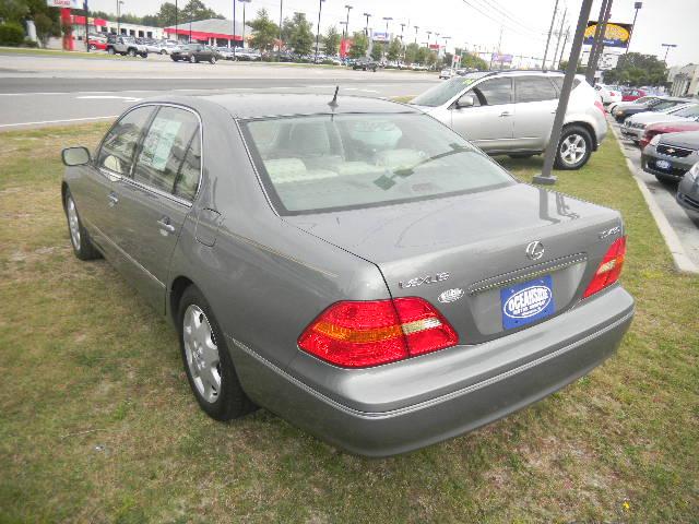 Lexus LS 430 2003 photo 3