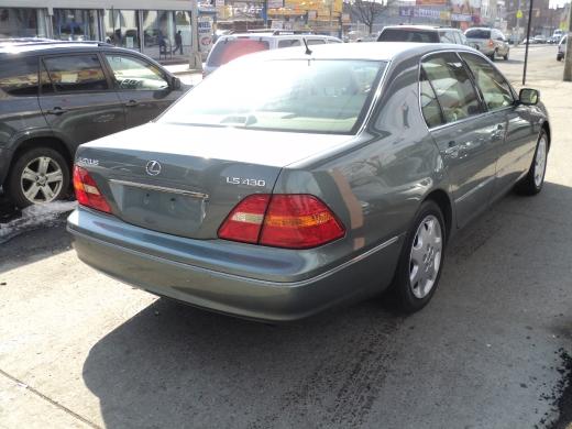 Lexus LS 430 2003 photo 2