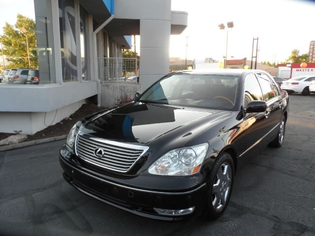 Lexus LS 430 2004 photo 1