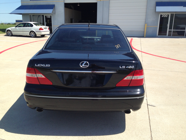 Lexus LS 430 2004 photo 1