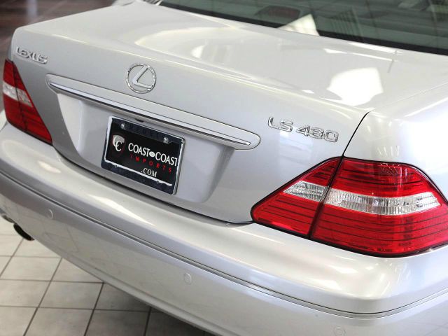 Lexus LS 430 2004 photo 20