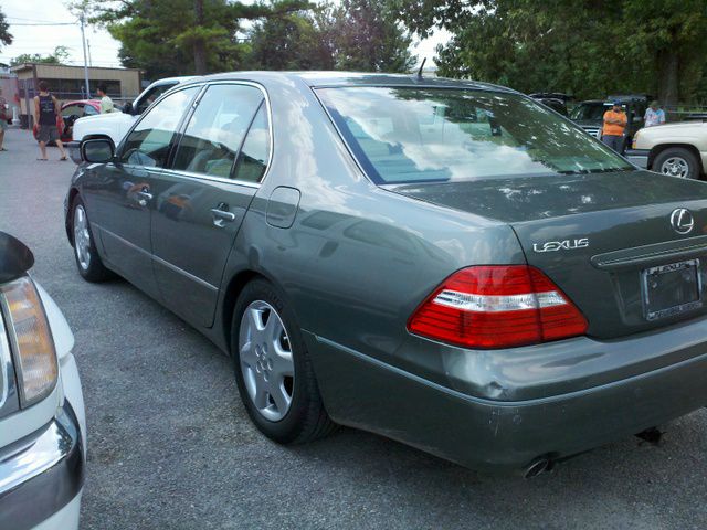 Lexus LS 430 2004 photo 4