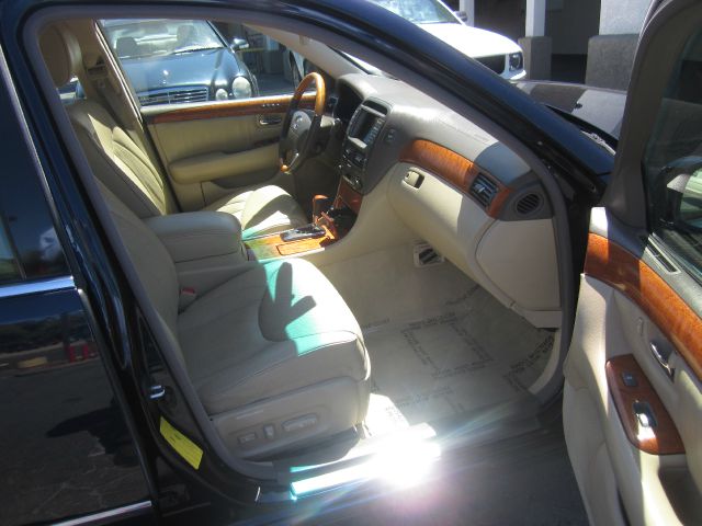 Lexus LS 430 2004 photo 6