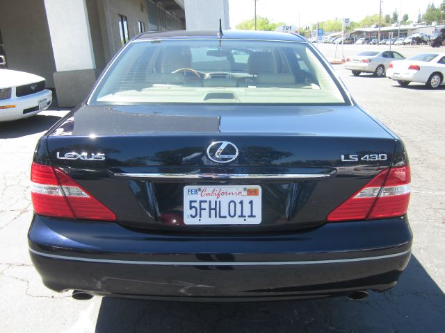 Lexus LS 430 2004 photo 7