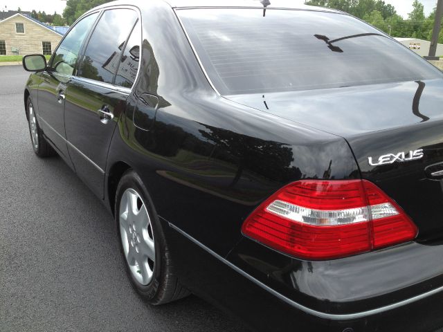 Lexus LS 430 2005 photo 26