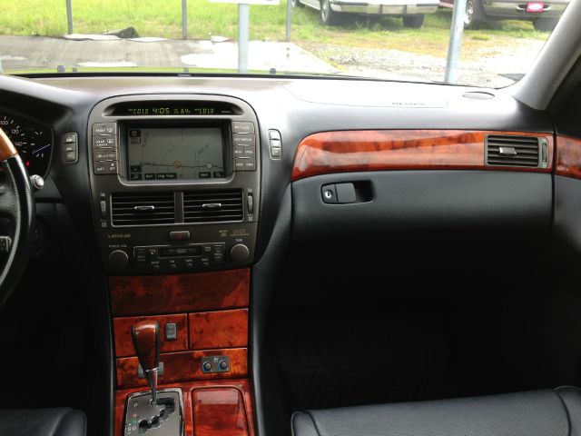 Lexus LS 430 2005 photo 4