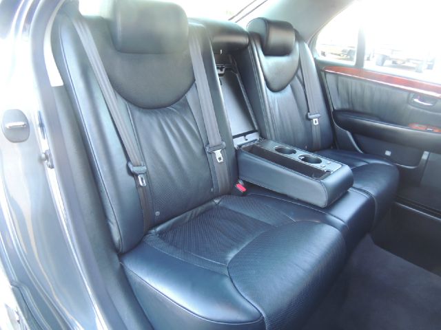 Lexus LS 430 2005 photo 1