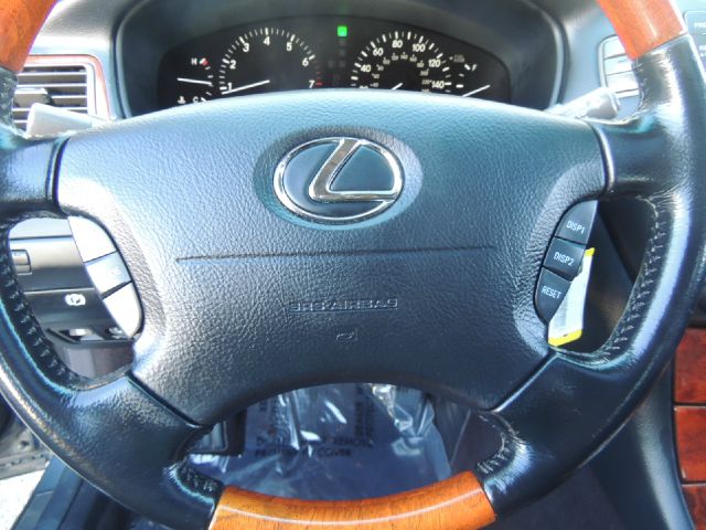 Lexus LS 430 2005 photo 12