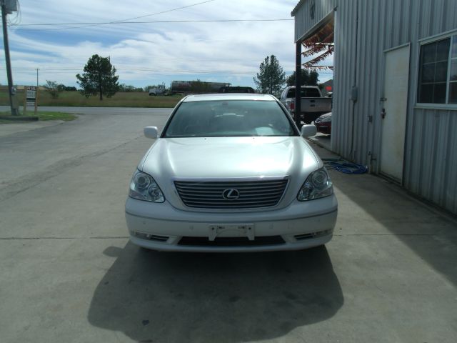 Lexus LS 430 2006 photo 2