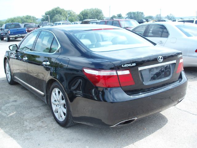 Lexus LS 460 2007 photo 2