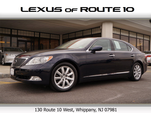 Lexus LS 460 Base Unspecified