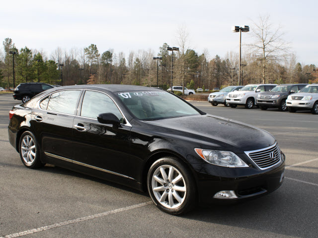 Lexus LS 460 2007 photo 1