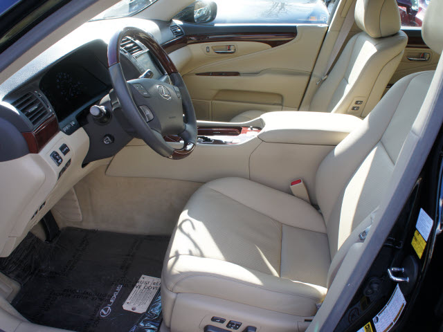 Lexus LS 460 2007 photo 4